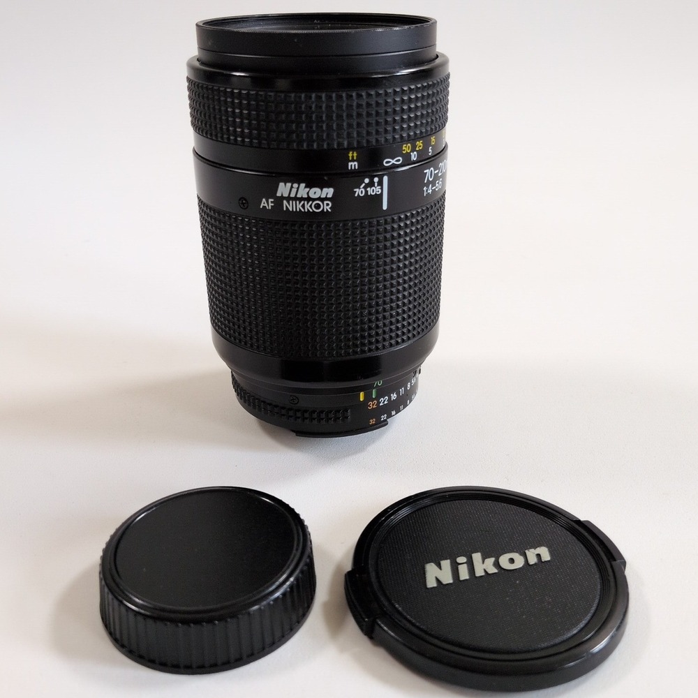 Nikon AF Nikkor 70-210mm f/4-5.6 Telephoto Zoom Lens with Hoya UV Filter Japan